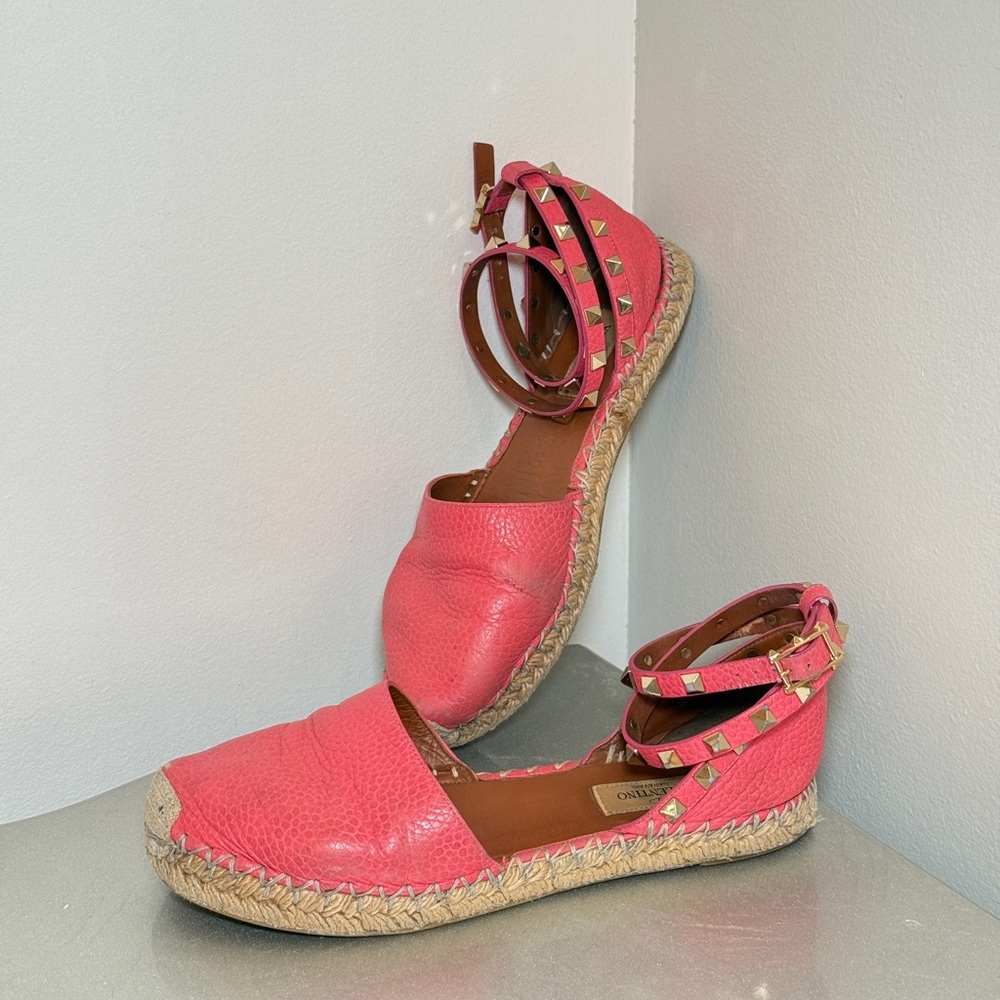 Valentino Garavani Rockstud Ankle Wrap Leather Espadrille | Size 37